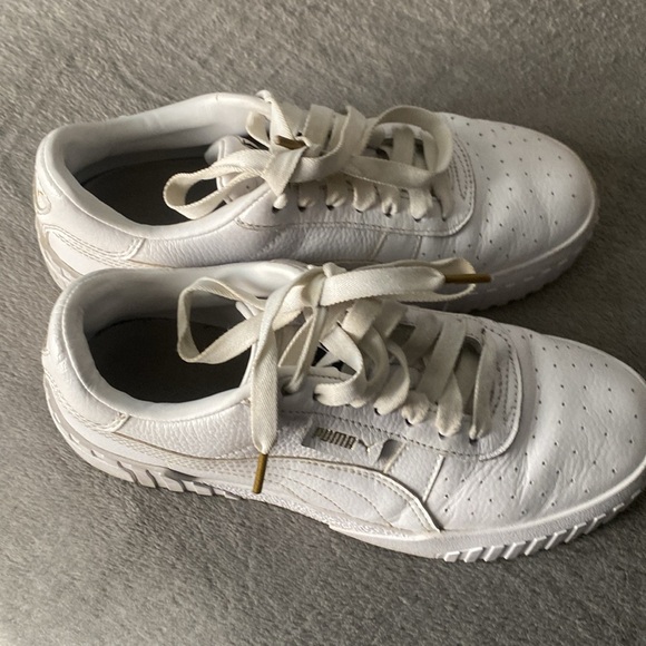 Puma White Women's Sneakers - Picture 4 of 8